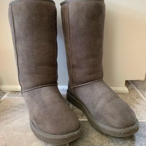 Classic Tall Boot by UGG. Grey. Size W 7